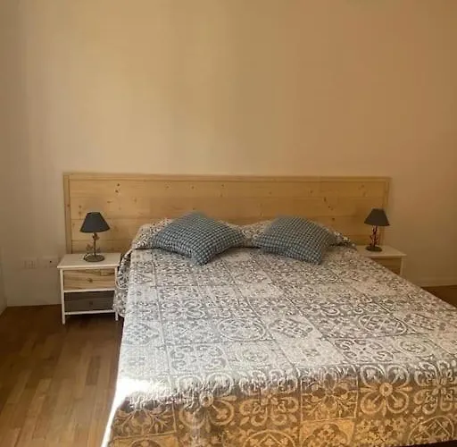 Appartement Mercante In Fiera Bo Con Posto Auto *